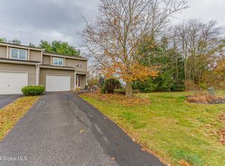 2033 Rosedale Way, Schenectady, NY 12303