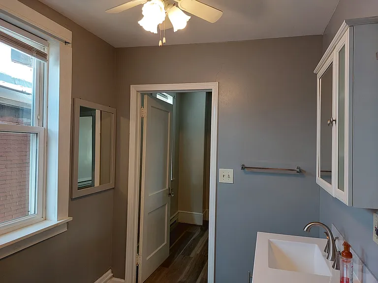 209 Lincoln Way E — Photo 1