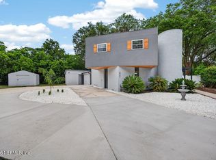 6861 Tamra Ln, Jacksonville, FL 32216
