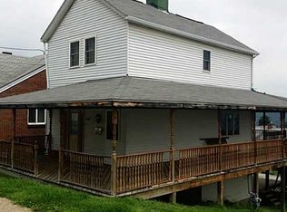 928 Meadow Ave, Charleroi, PA