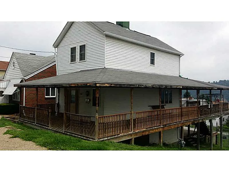 928 Meadow Ave photo 1