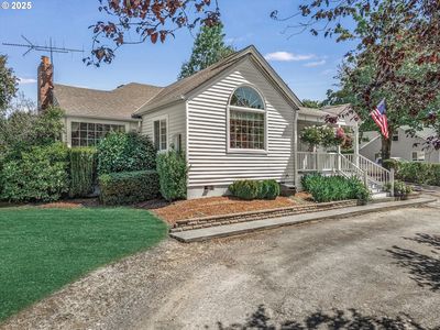 15714 SE Oatfield Rd, Milwaukie, OR, 97267