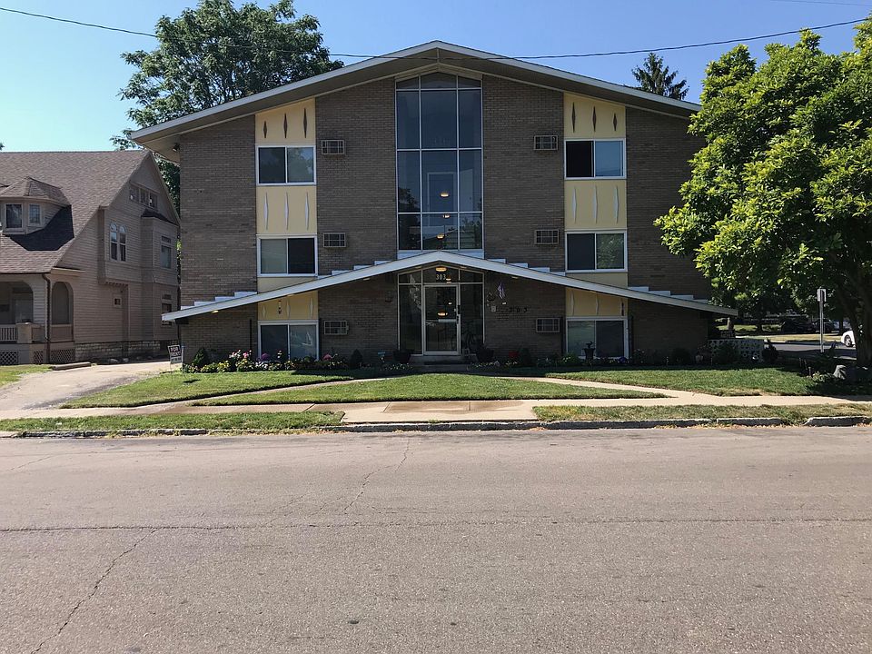 1st image of 303 Superior Ave APT 15