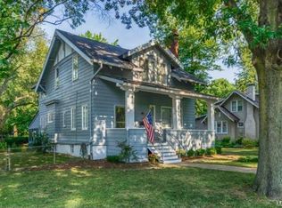 375 S Elm Ave, Saint Louis, MO 63119