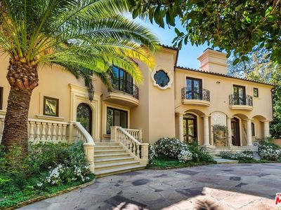 1549 Lindacrest Dr, Beverly Hills, CA, 90210