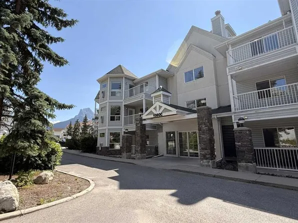 1080C N Cougar Creek Dr #209, Canmore, AB T1W 1A3
