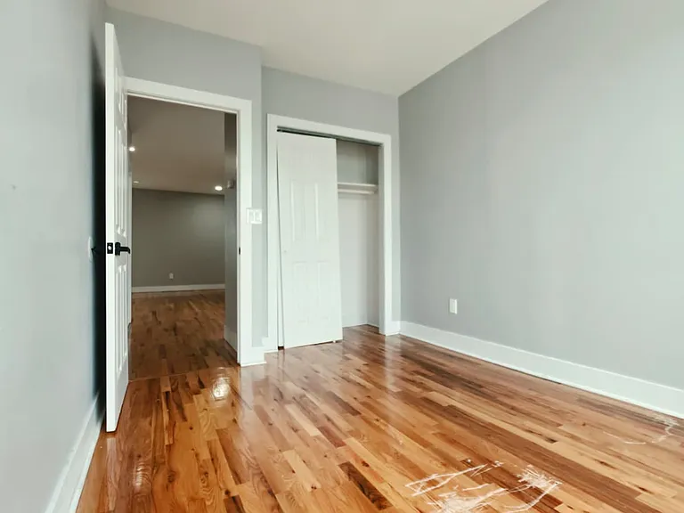 205 Union St #13B — Photo 2
