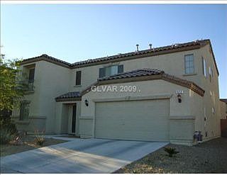 5th image of 912 E El Campo Grande Ave