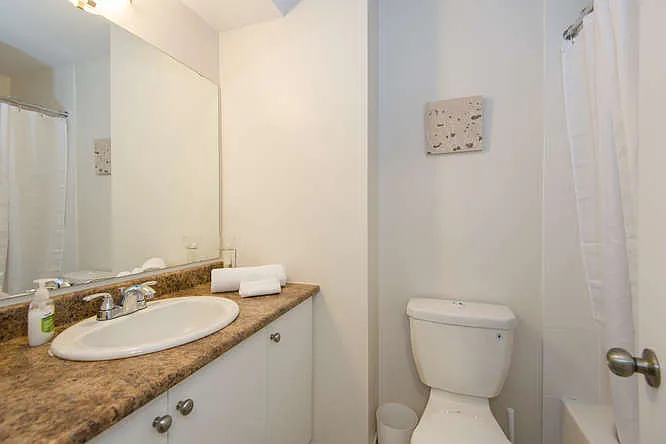 307 Lebreton St S — Photo 34