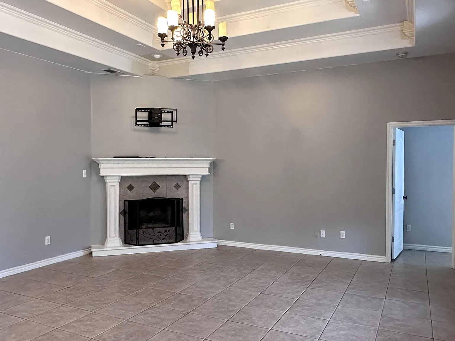6825 Guinevere Street - 1 — Photo 3