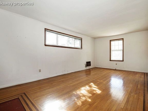 5th image of 214 Beach 131st St