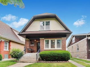 6034 W Berenice Ave, Chicago, IL 60634