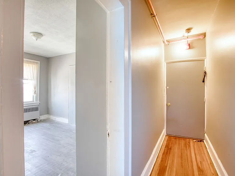 2718 Fairfield Ave #3AB — Photo 17