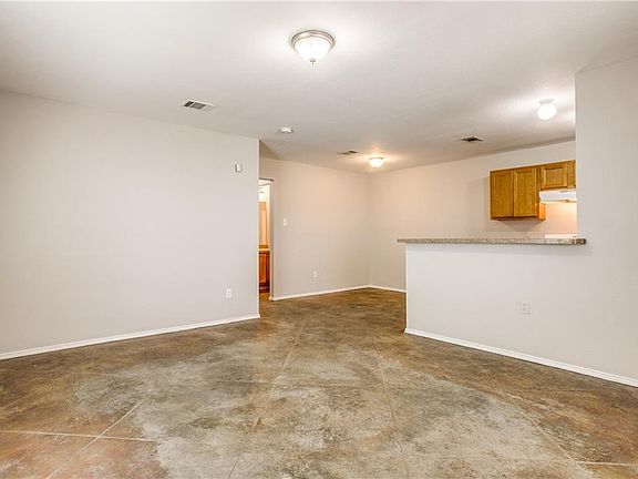 4th image of 8005 Julie Ave