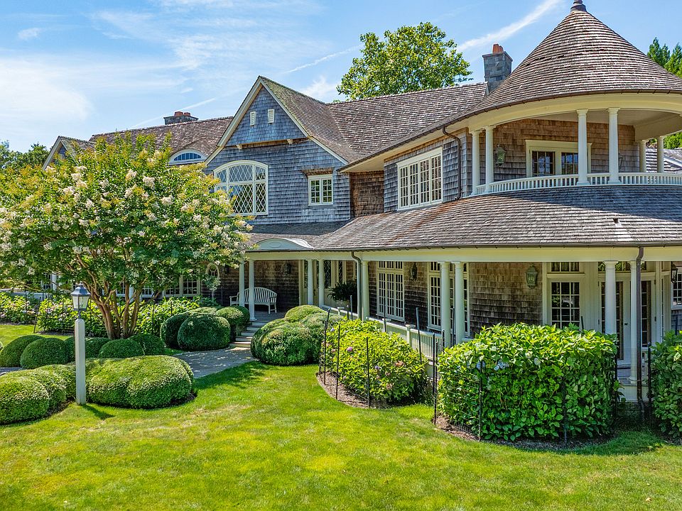 1st image of 30 Cove Hollow Farm Rd