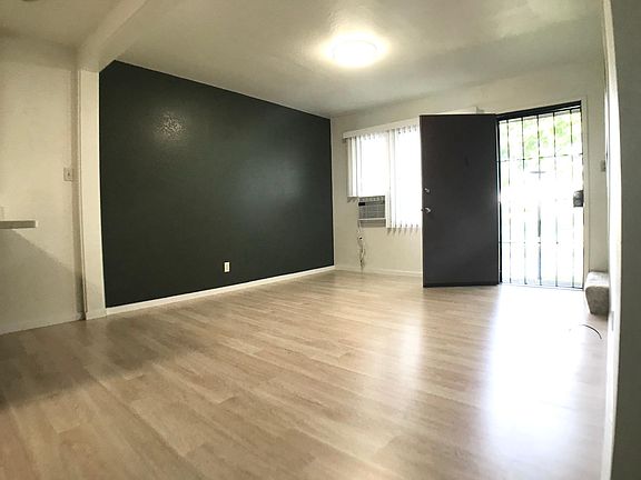 2nd image of 98-1388 Hinu Pl #40