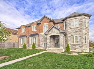 2236 Lozenby St, Innisfil, ON L9S0M8