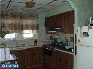 1655 E Hunting Park Ave, Philadelphia, PA 19124