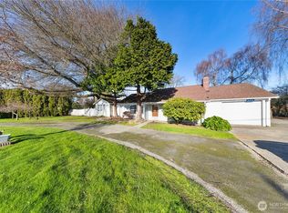 16779 State Route 536, Mount Vernon, WA 98273