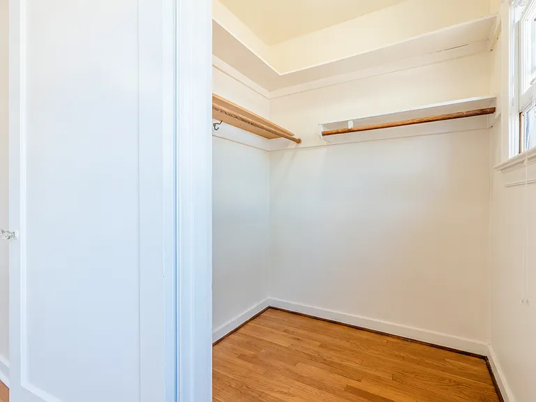 Austin Apartments — Photo 5