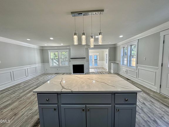 5th image of 3716 Tulane Dr