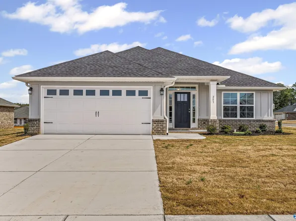 209 Gwynns Fall Trl, Huntsville, AL 35810