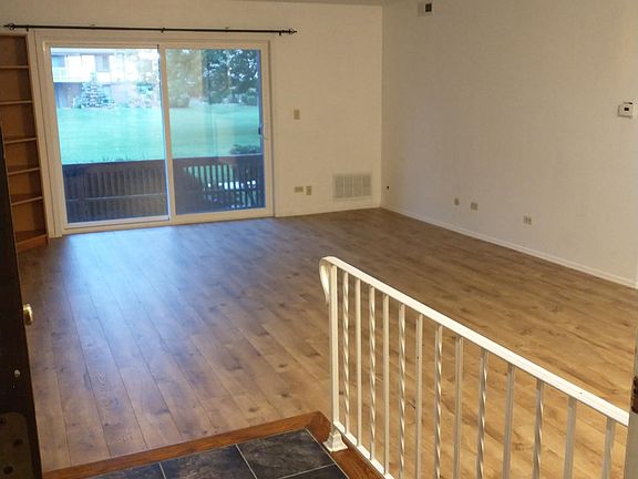 2nd image of 18051 Live Oak Ct