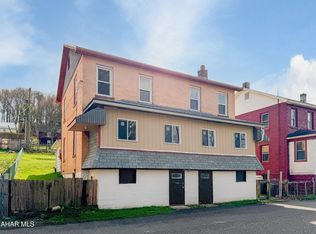 1635 Upper Christoff St, Nanty Glo, PA 15943