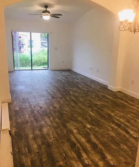 480 Margie Dr — Photo 15