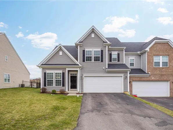 35 Remington Dr, Washington, PA 15301