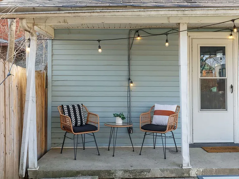 E Prescott St — Photo 60