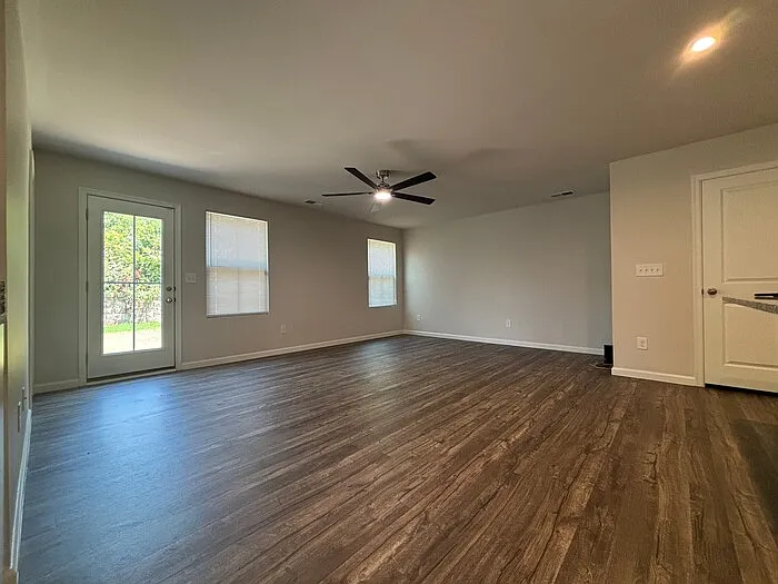 4320 Bowline Dr — Photo 11
