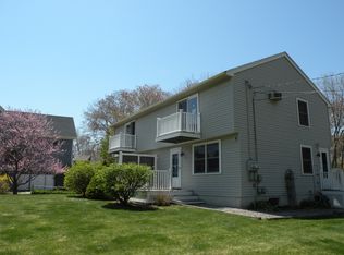 94 Freeman St, York, ME 03909