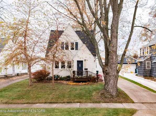 3216 Ellen Ave, Lansing, MI 48910
