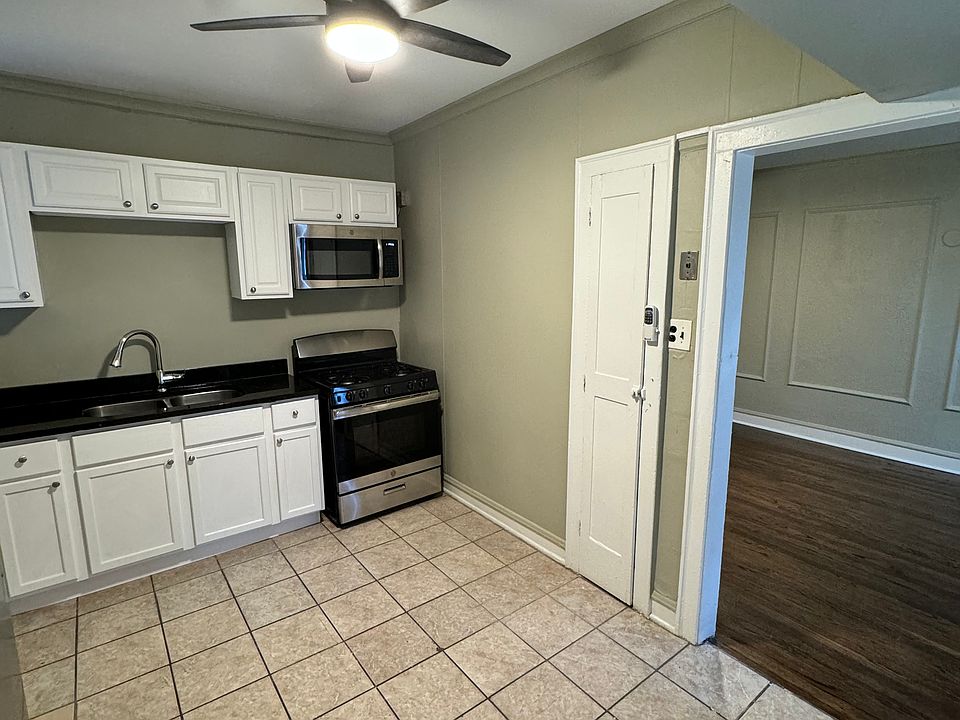 1st image of 6813 S Clyde Ave #2S