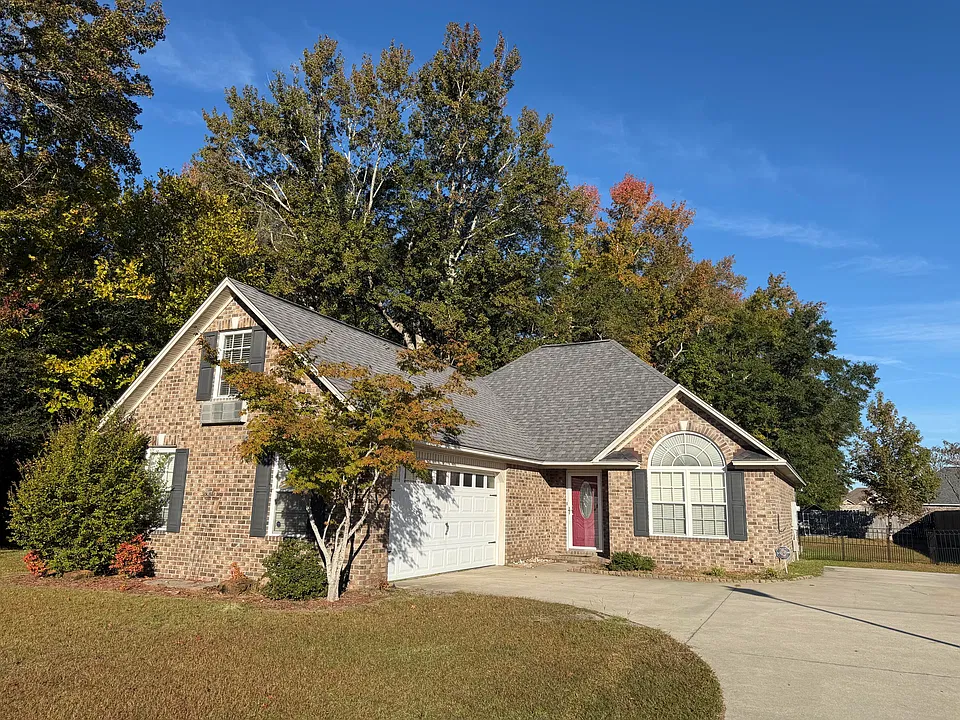 30 Gandalf Cir