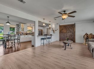 104 Willow Lake Ln, Crandall, TX 75114