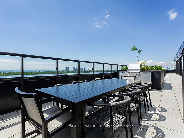 1660 Bloor St W #1204 — Photo 34