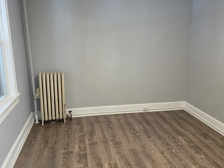 295 N Main St #297-1 — Photo 2