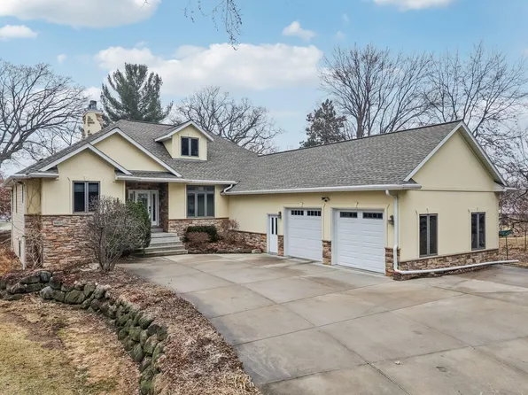 N4371 Hwy V, Poynette, WI 53955