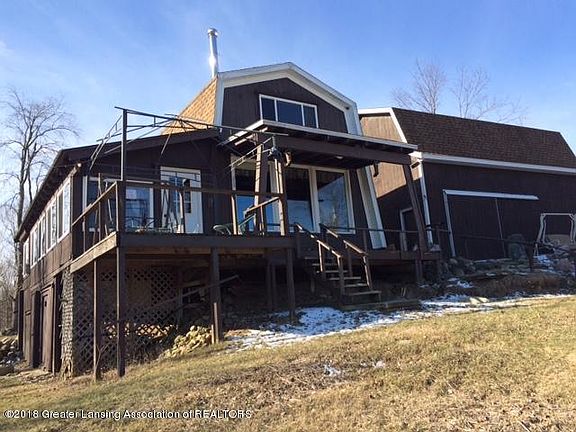3rd image of 10580 W Vermontville Hwy