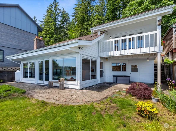 4931 Sunrise Beach Road NW, Olympia, WA 98502