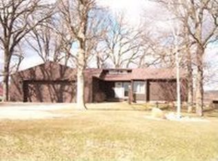 78326 255th St, Albert Lea, MN 56007