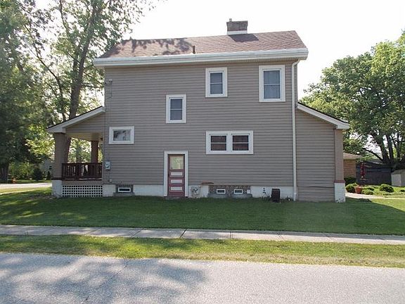 4th image of 525 Hudson Ave