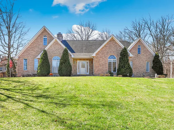 2200 E Gaisor Ct, Crete, IL 60417