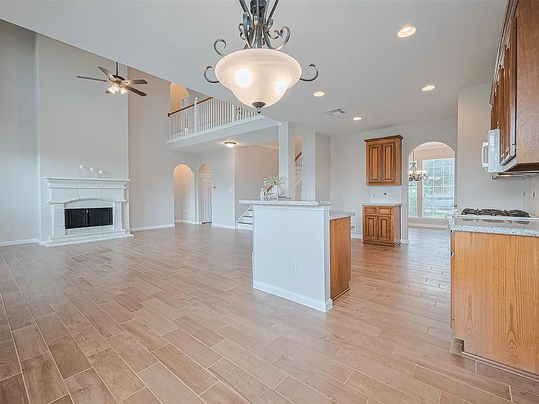 20834 Avery Cove Ln — Photo 18