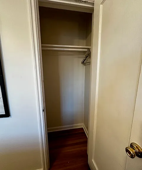 276 Jesse St — Photo 4