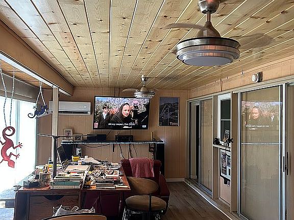 4 Season Room