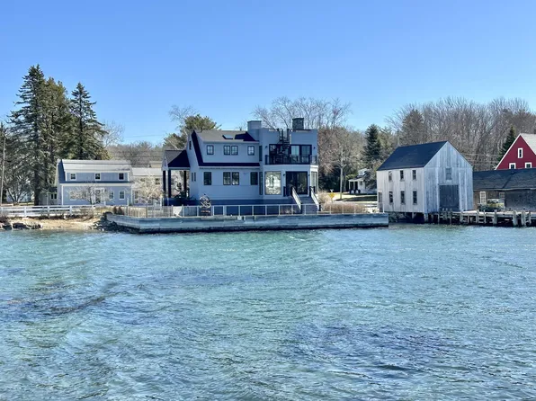 25 Pier Road, Kennebunkport, ME 04046