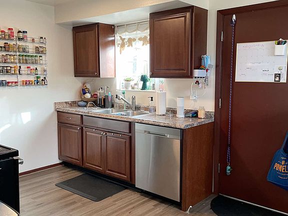 3rd image of 1462-1464 S Brooklane Cir #1462